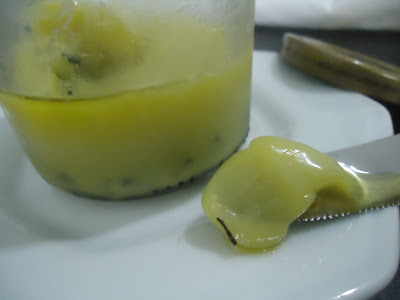 Manteiga de Azeite de Oliva e Ervas (vegana)