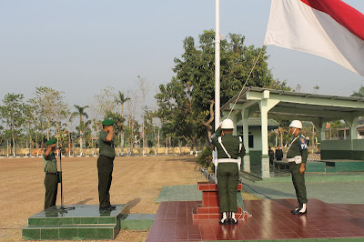 UPACARA BENDERA 17 SEPTEMBER 2012 KODIM 0725/SRAGEN UPACARA BENDERA 17 SEPTEMBER 2012 KODIM 0725/SRAGEN