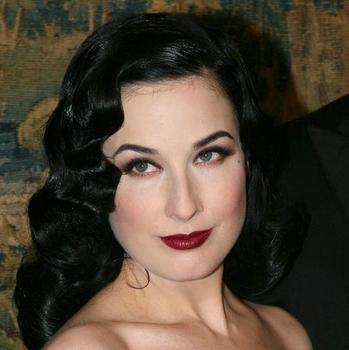 Dita-Von-Teese-1.jpg