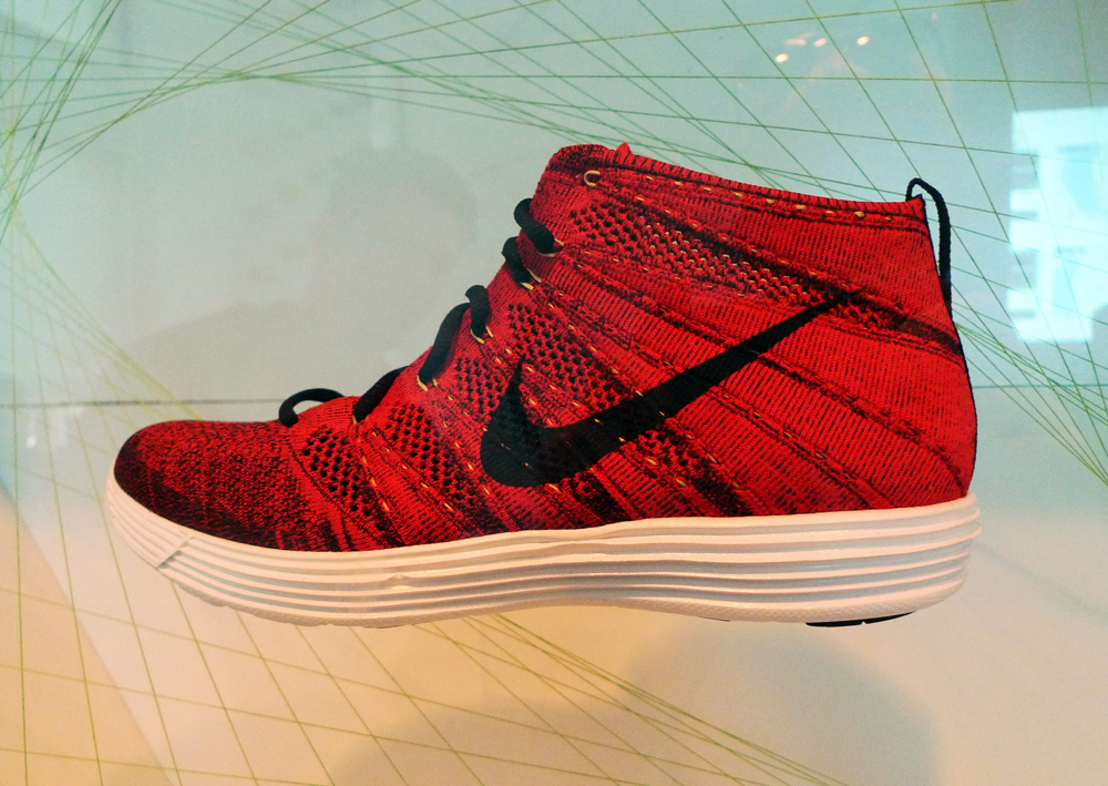 buy nike flyknit chukka