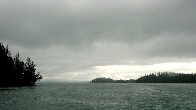 An overcast day but, if you're a true "Coast Head", this is the scenery that's "in your blood"
