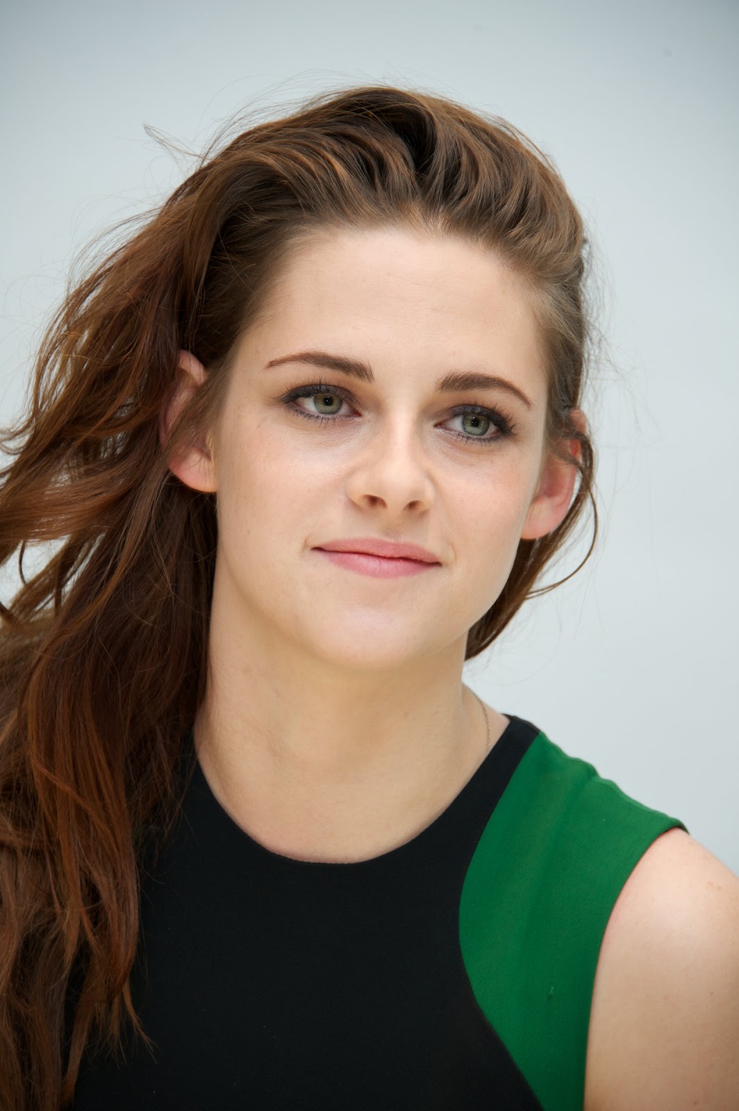 Kristen Stewart Hot Photos