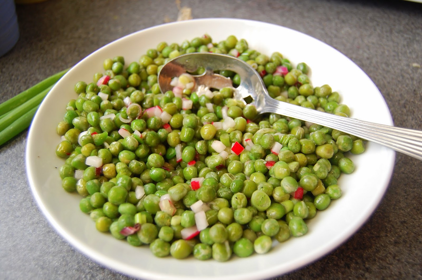 Daily*Dishin Marinated Spring Pea Salad