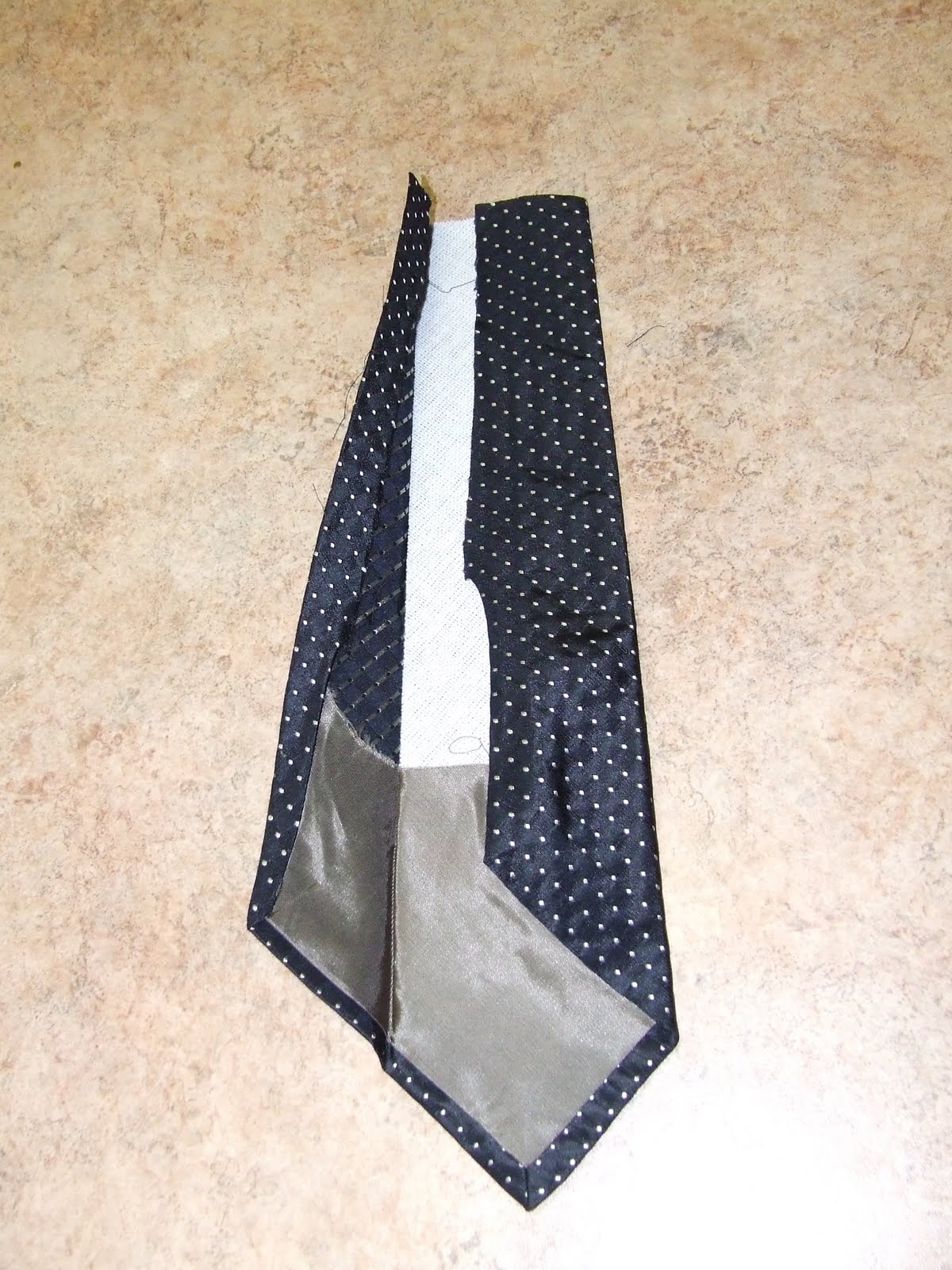 My Inner Need to Create... Make a Man's Tie into a Velcro Kid's Tie...