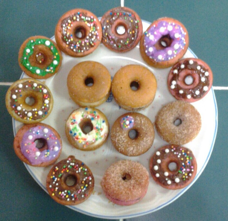 Miss Donuts Cakes Clothes And More Mini Donut Cakes