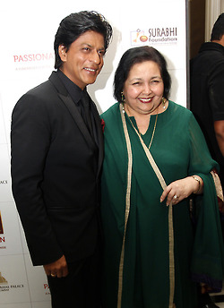  Shahrukh Khan graces the Surabhi Foundation Fundraiser event