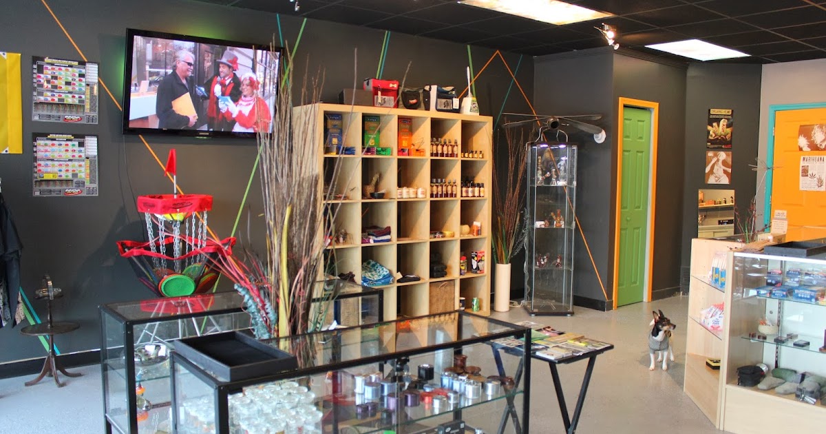 Hip In Detroit Sparked A New Shop For All of Your Glass & Novelty Needs