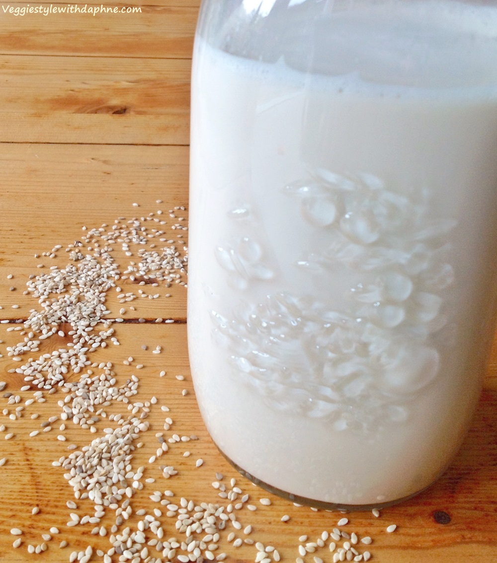 Homemade Nuts Milks