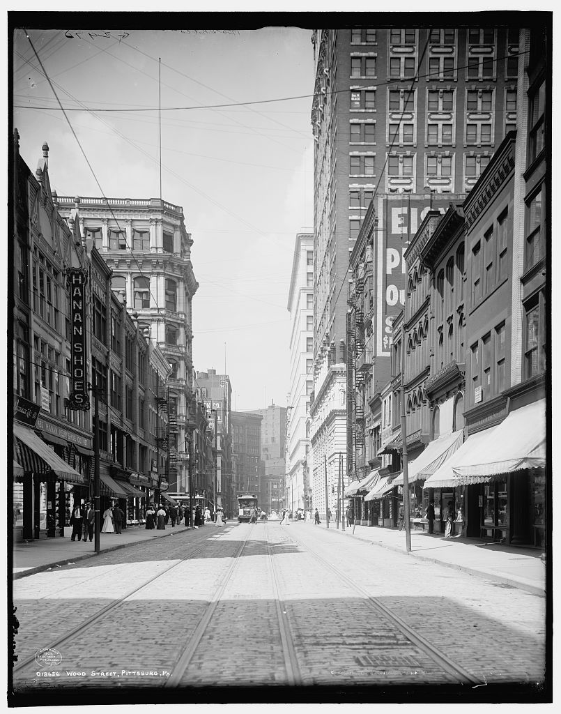 Vintage Photographs of Streets of Pittsburgh, Pennsylvania in the 1900s
