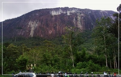 Coretan Anak Dayak Legenda Bukit Kelam Kalimantan Barat