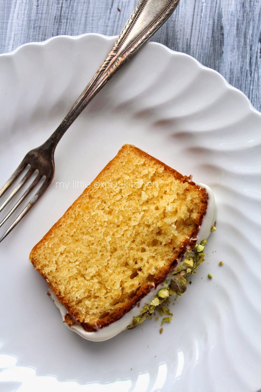 My Little Expat Kitchen: Lemon cake with Greek wild thyme honey glaze ...