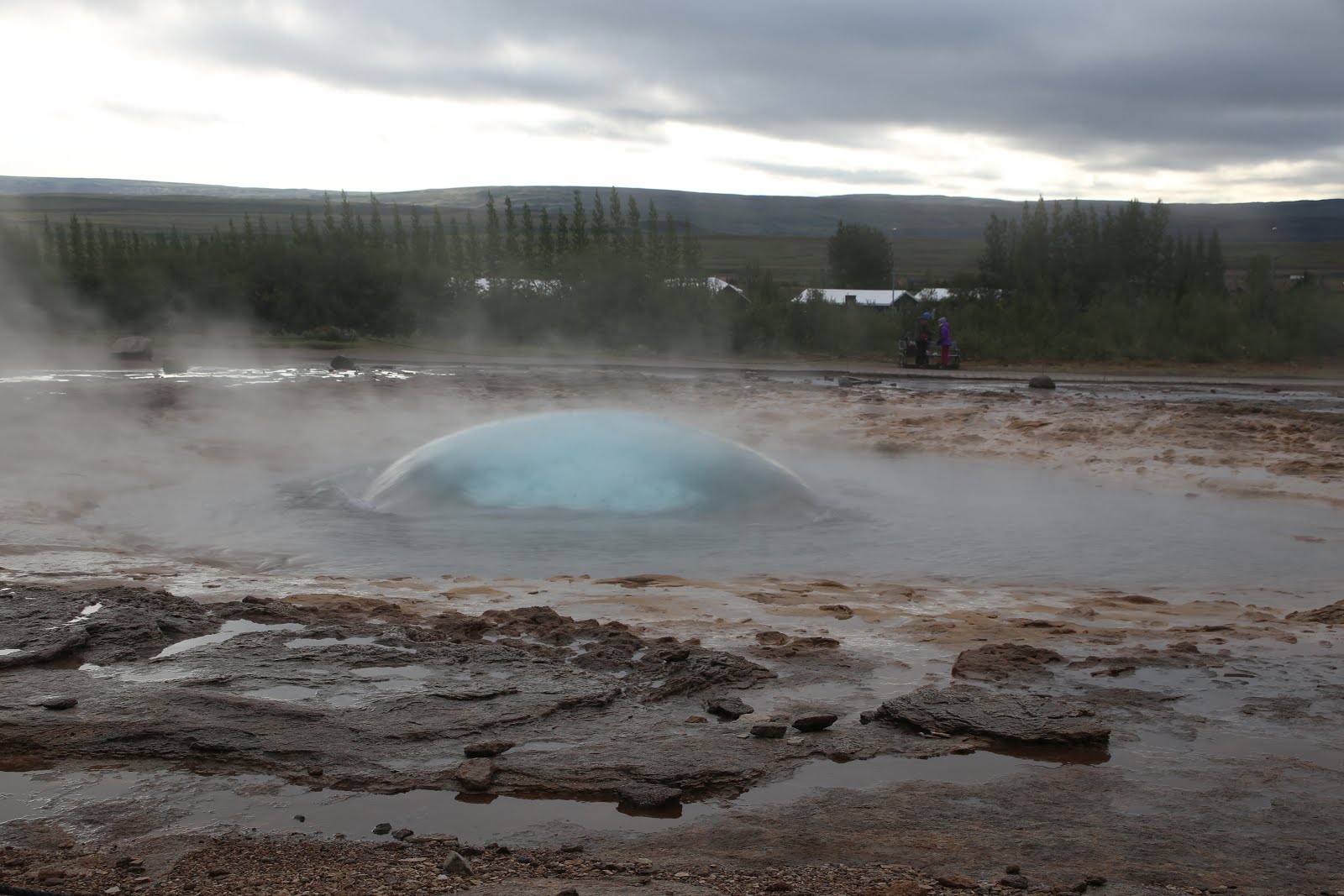 Explore The World Februar 16