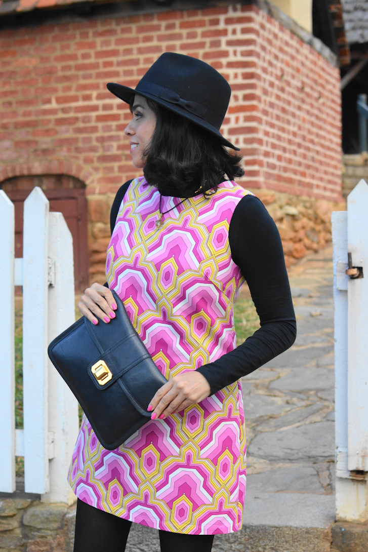 Patterned Shift Dress Outfit Look