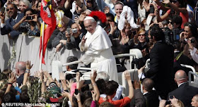 Easter Superstars_The Pope The Pope