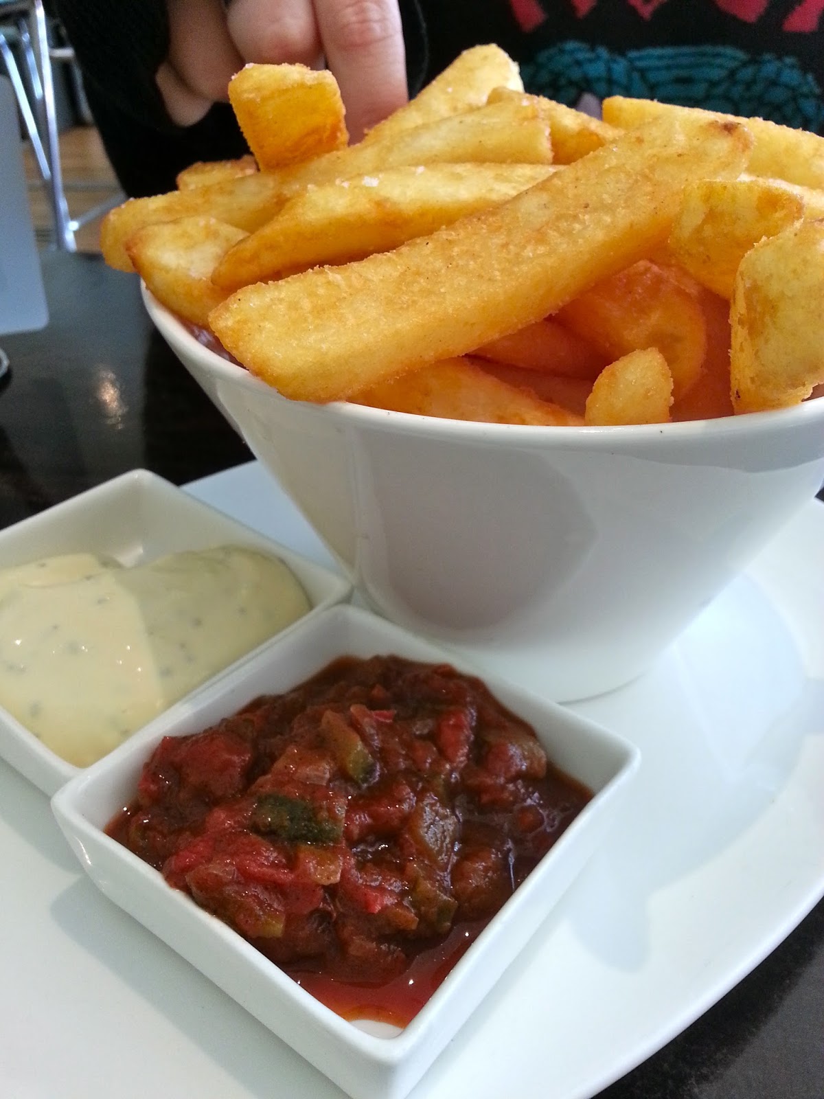 . Food Review Burger Bistro/Java Juice (CBD) Perth