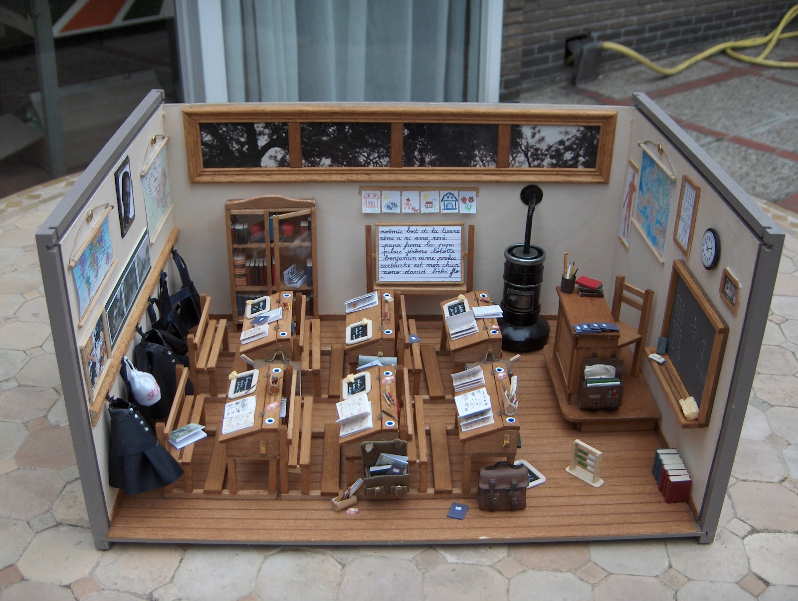 1000+ images about Dollhouses Scenes) on Pinterest Miniature