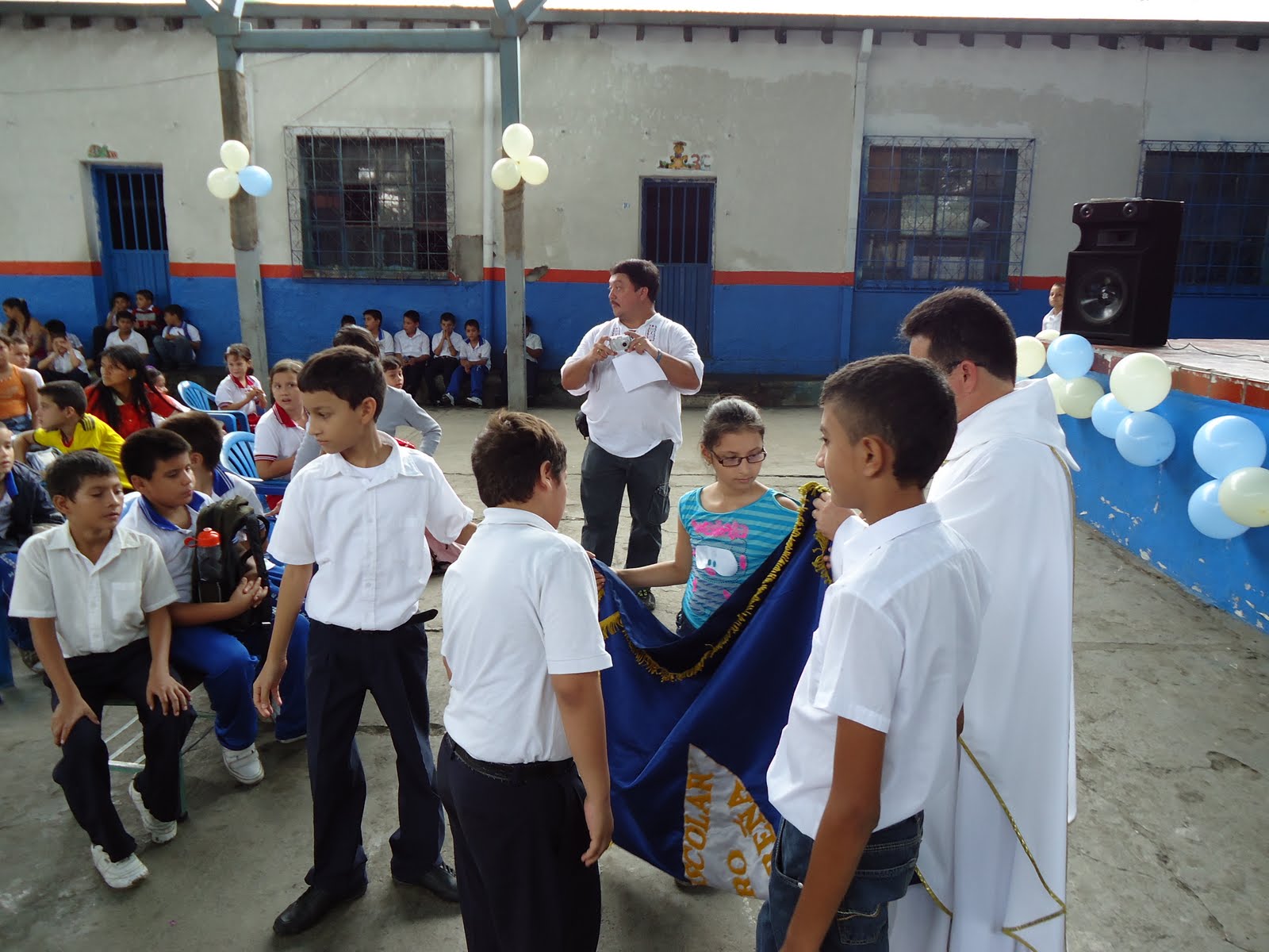 Escuela Bolivariana. 