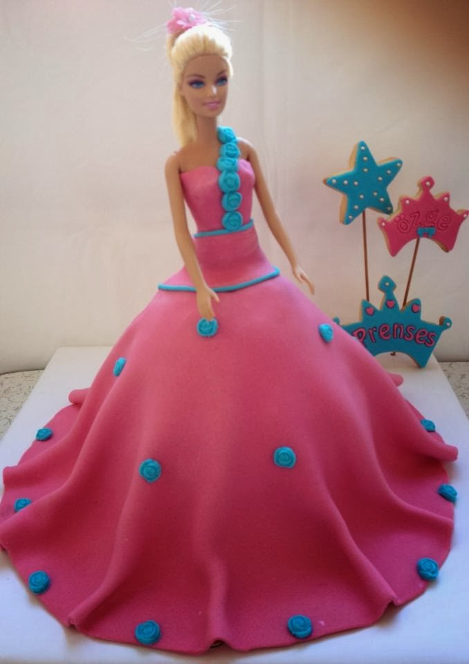 Lezzeti Güzin Barbie Bebek Pasta..