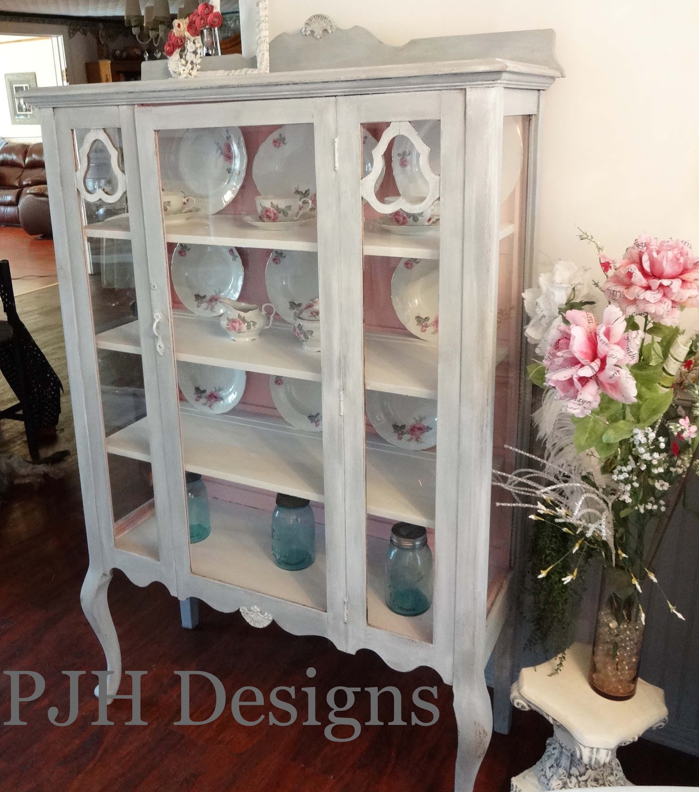 PJH Designs Hand Painted Antique Furniture Before & After China
