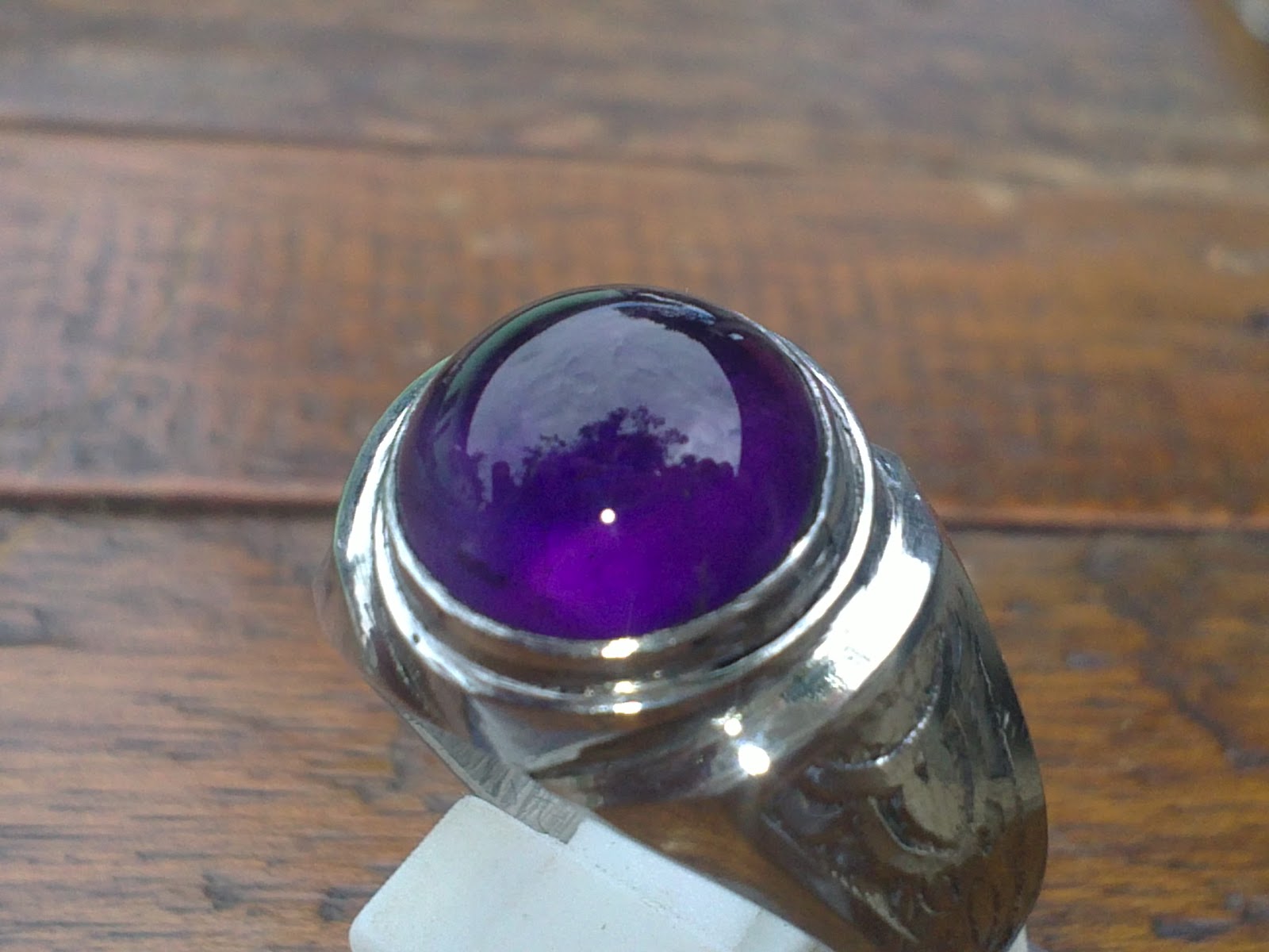Koleksi Batu Mulia Batu Mulia Amethyst atau Kecubung