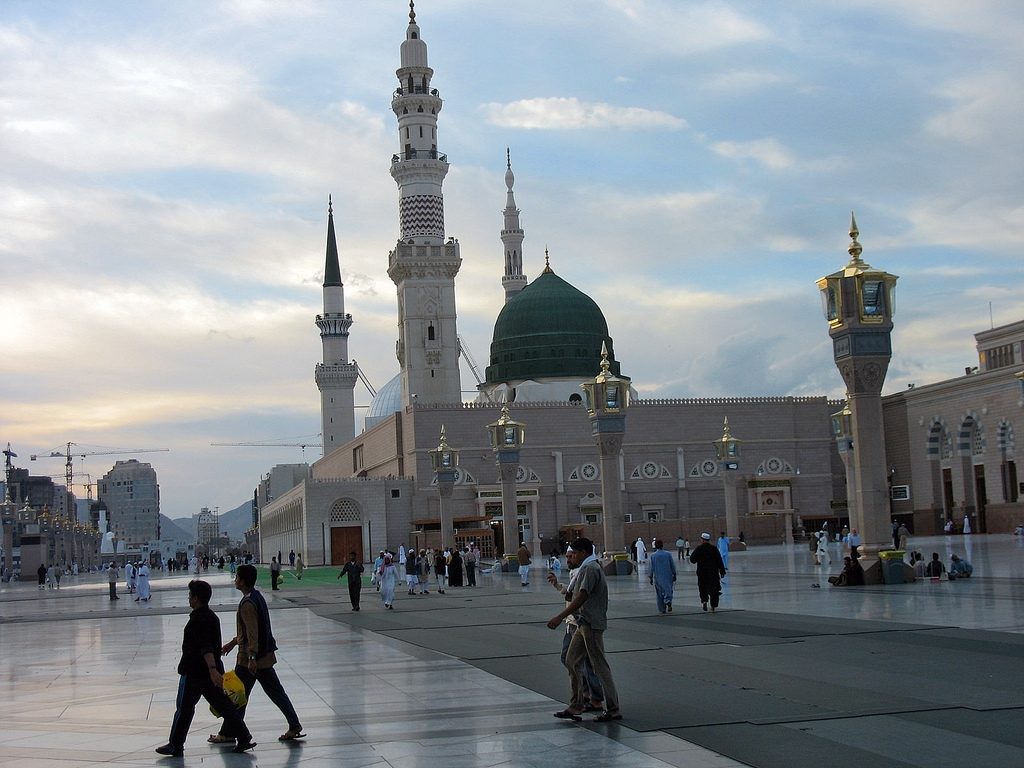 masjid e nabvi, madina munawara, saudi arabia