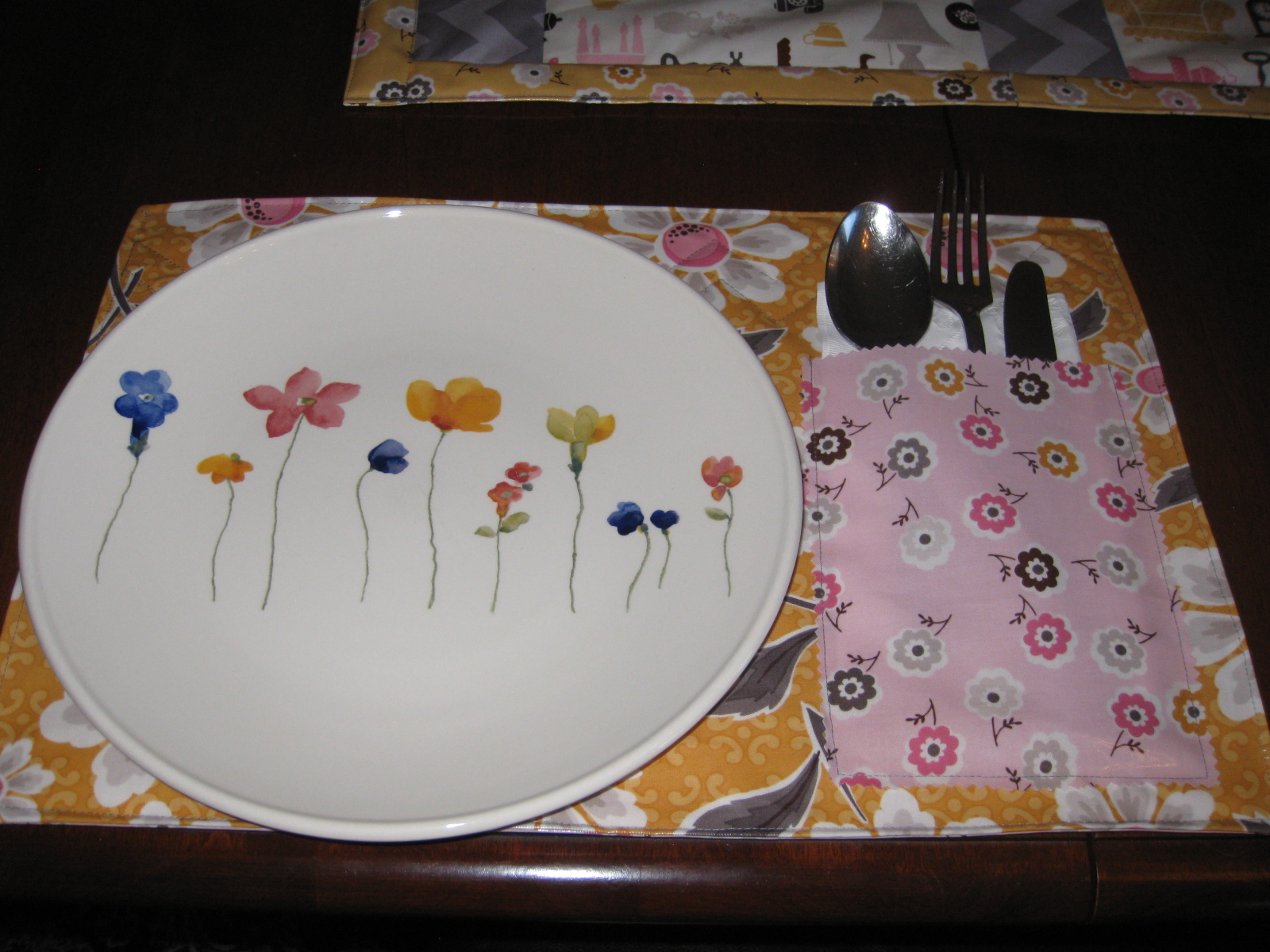 Pieced Brain Laminate Placemats