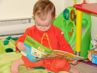 картинки дети читают книги