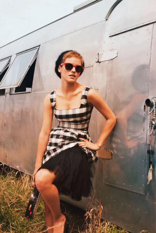 En Mode Blogs: avril 2011 emma watson 2011 photoshoot. En Mode Blogs: avril 2011