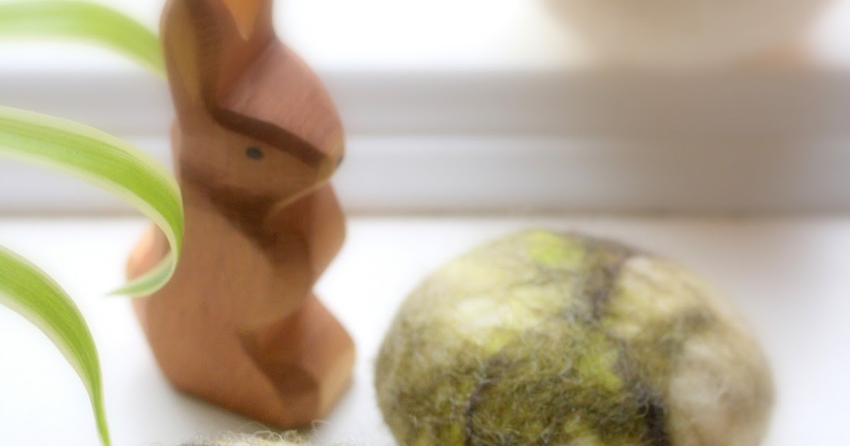 Daily Colours Felted Stones Tutorial