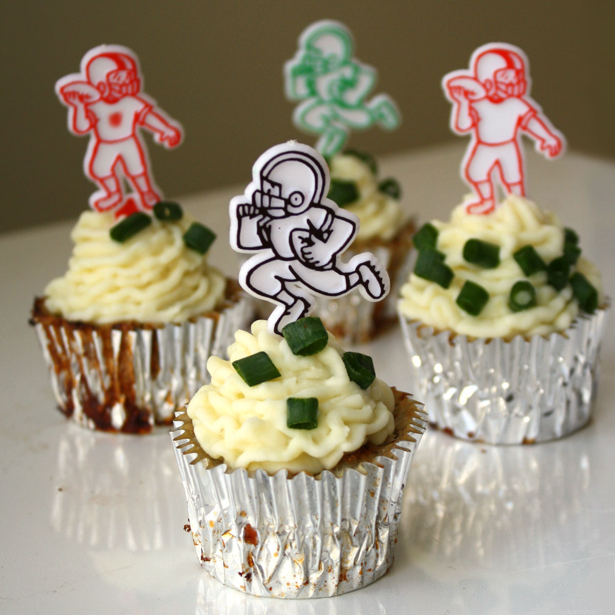 Mealpod Super Bowl Fluffy Meatloaf Cupcakes