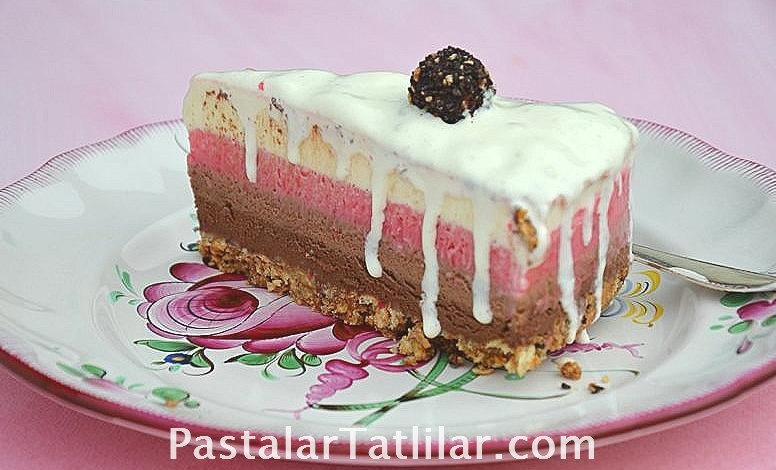 PastalarTatlılar . com Dört Renk Pasta