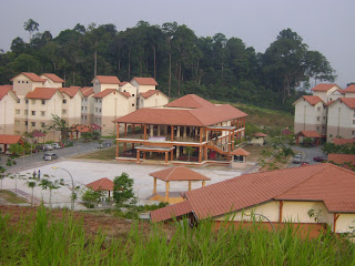 Contoh Diploma Uitm