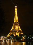 Menara EiffeL-Paris-Perancisss