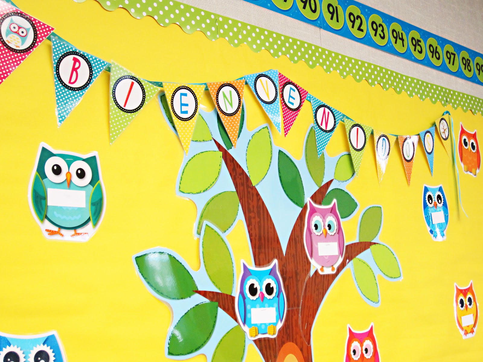 Mrs. Guerrero's the 20122013 with a NEW Classroom Theme OWLS!!