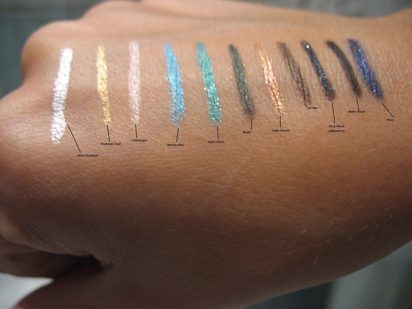 Minerva's Treasures Lioele Glittering Jewel Eyeliners Review and Mini