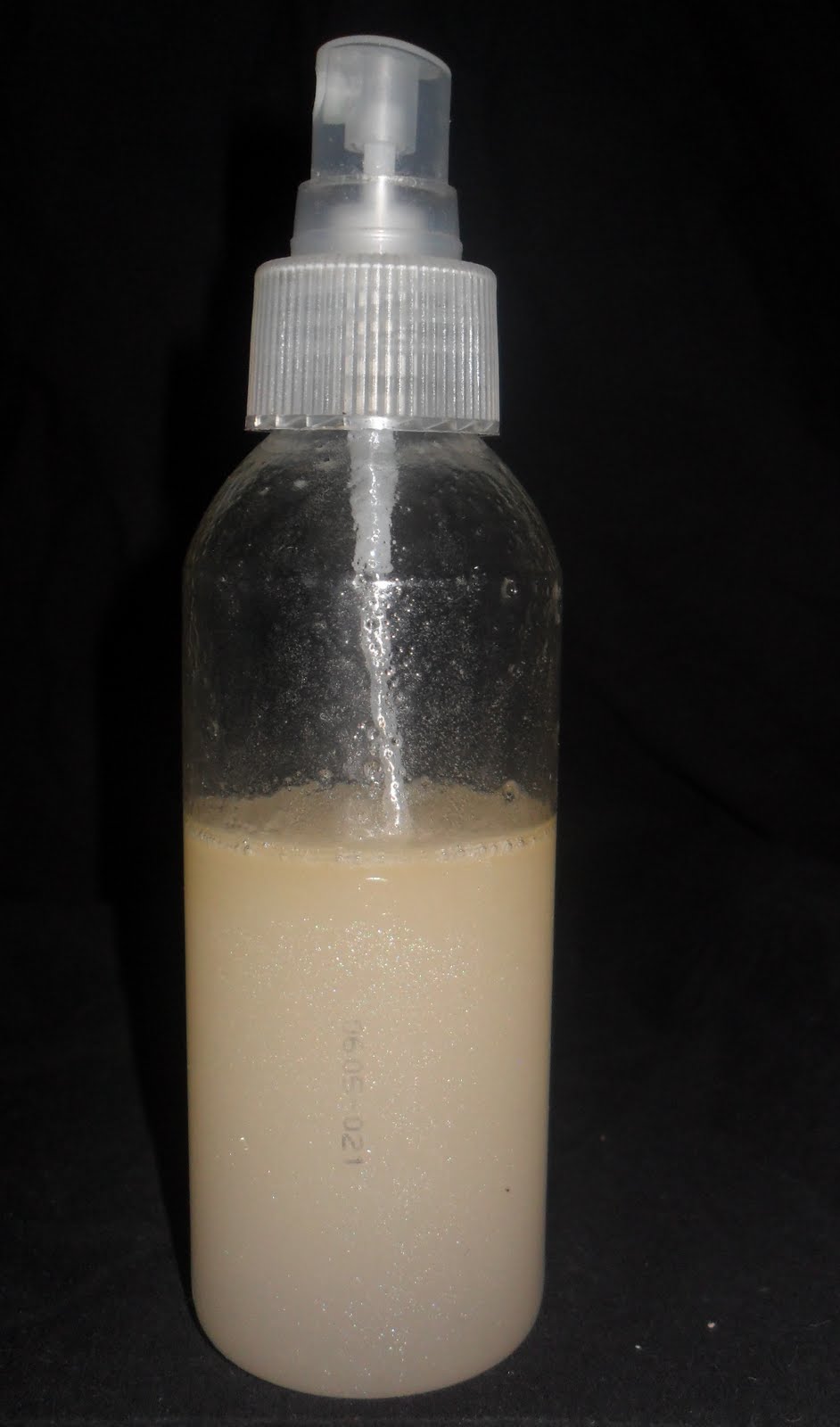 Vanilla Pop DIY Shine spray for your hair!