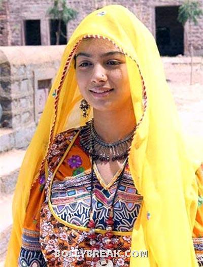 Ayesha Takia In Dor - (5) - Village Girls of bollywood