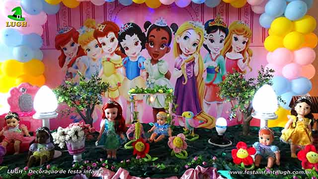 Mesa temática de aniversário Princesas Baby Disney - Festa infantil