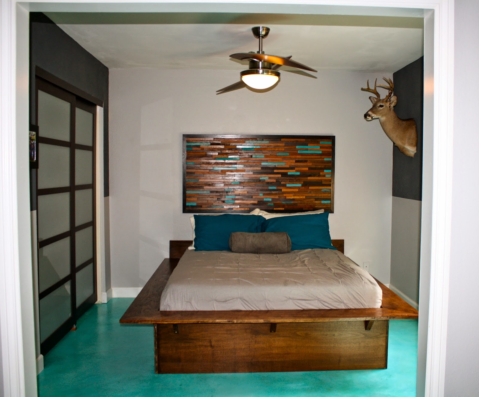 MakeMePrettyAgain Wood wall art/headboard