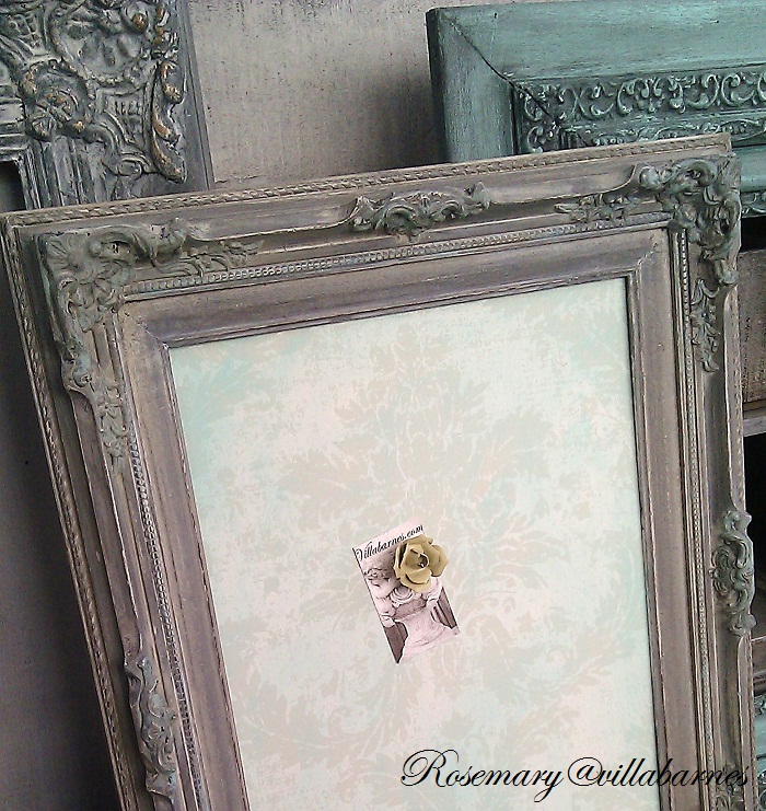 villabarnes: Wallpaper Magnetic Board and Vintage Images