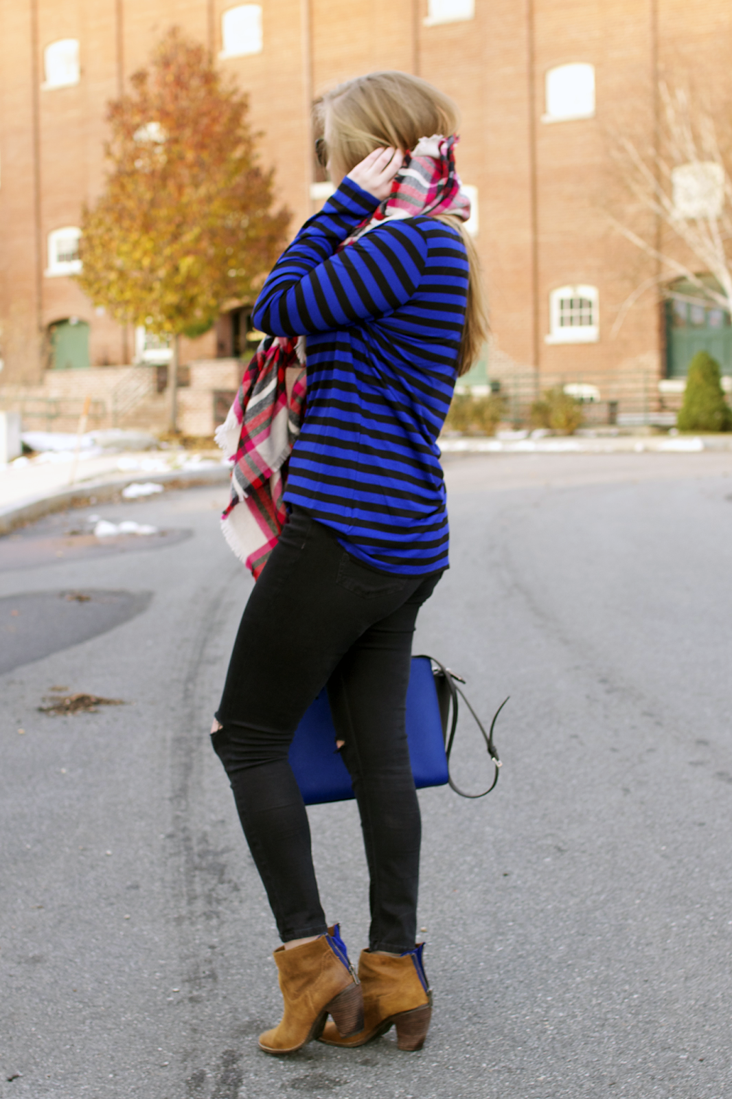 style-blueprint blog, blogger style, boston fashion blogger, gap stripe shirt, cyber monday sales, stripes and plaid,