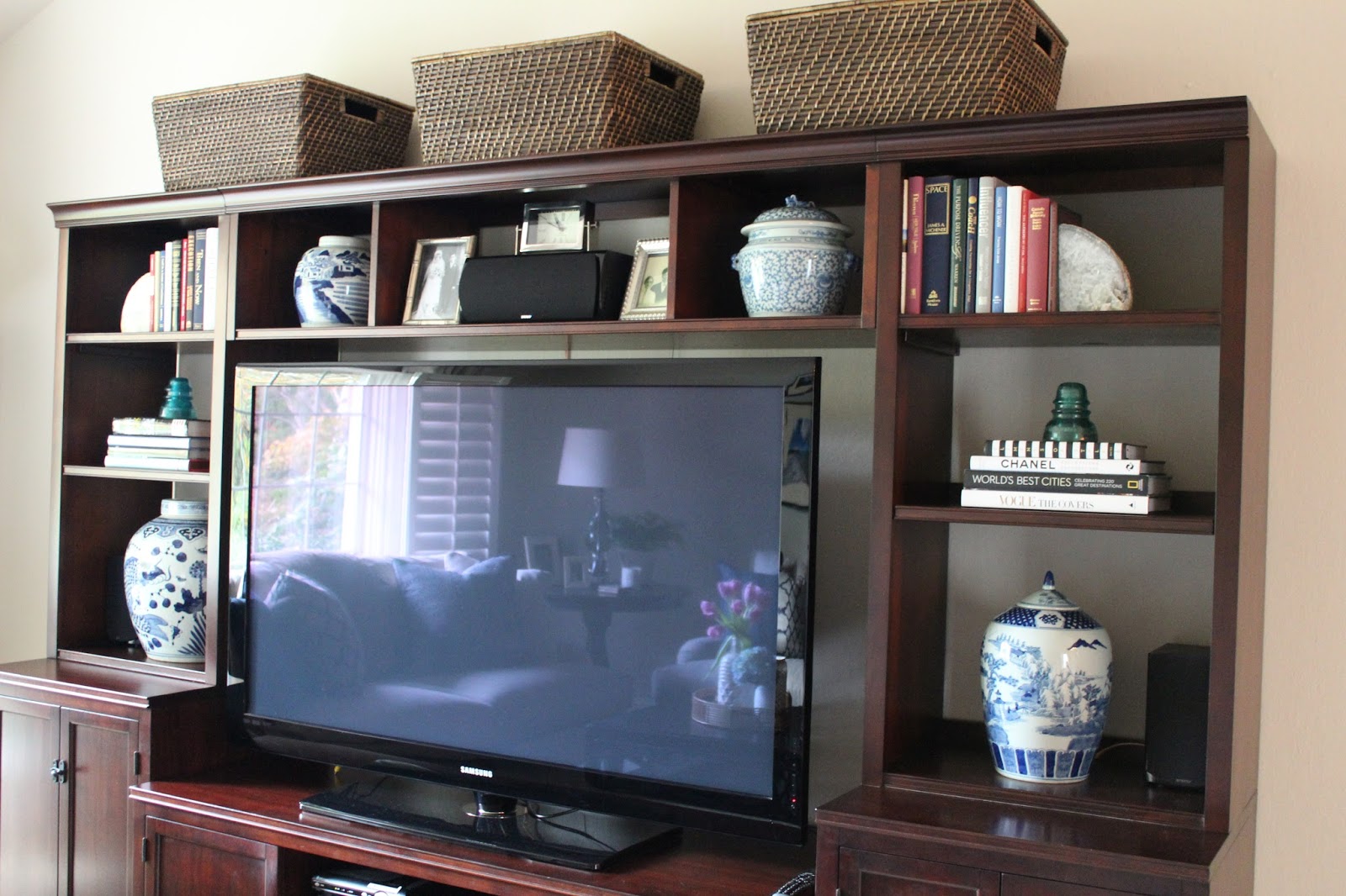 Blue & White Personalized Living Room MakeoverBefore/After classic