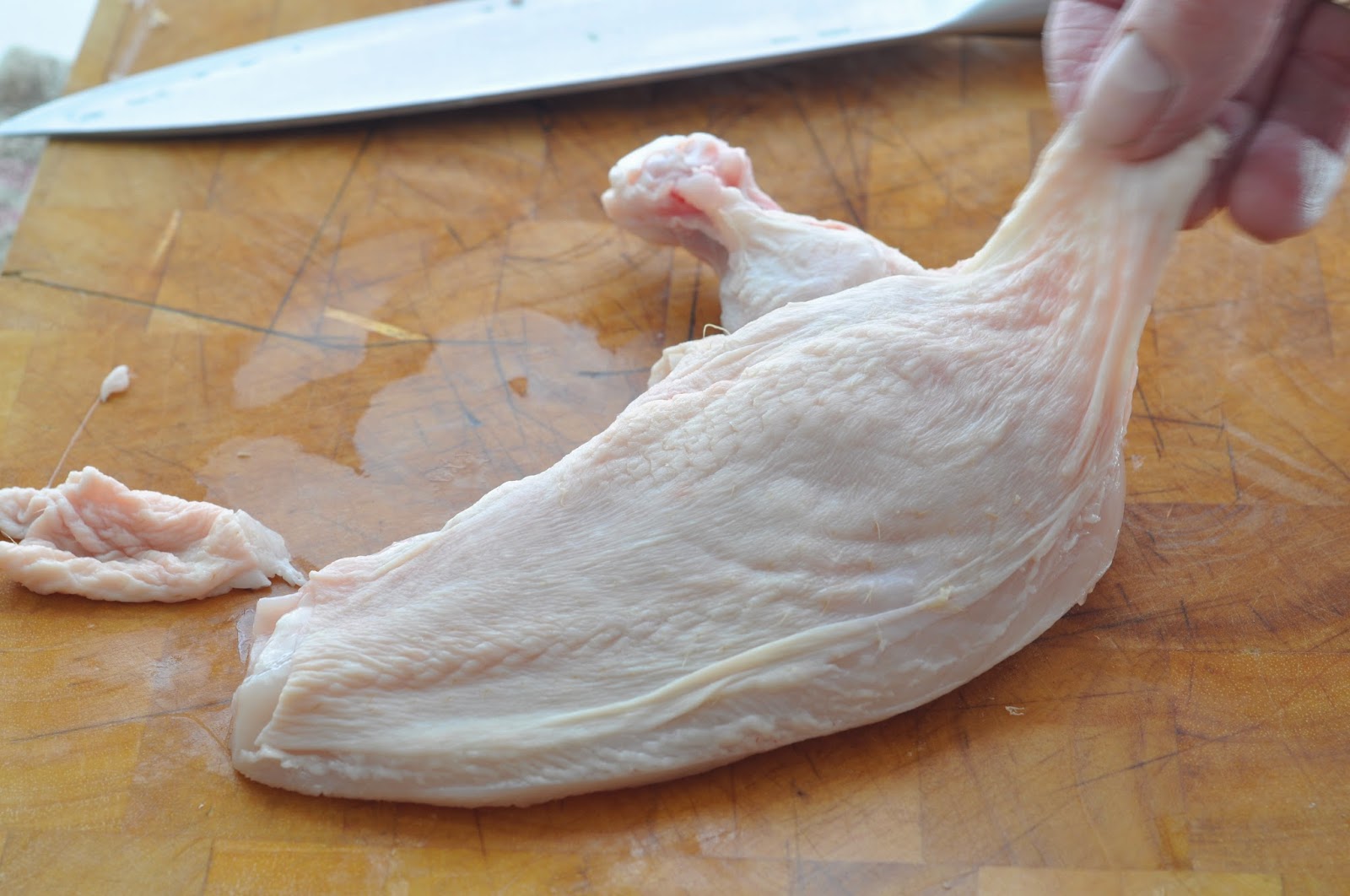 Simple Food Supreme of Chicken with Oyster Mushroom and Garlic Sauce