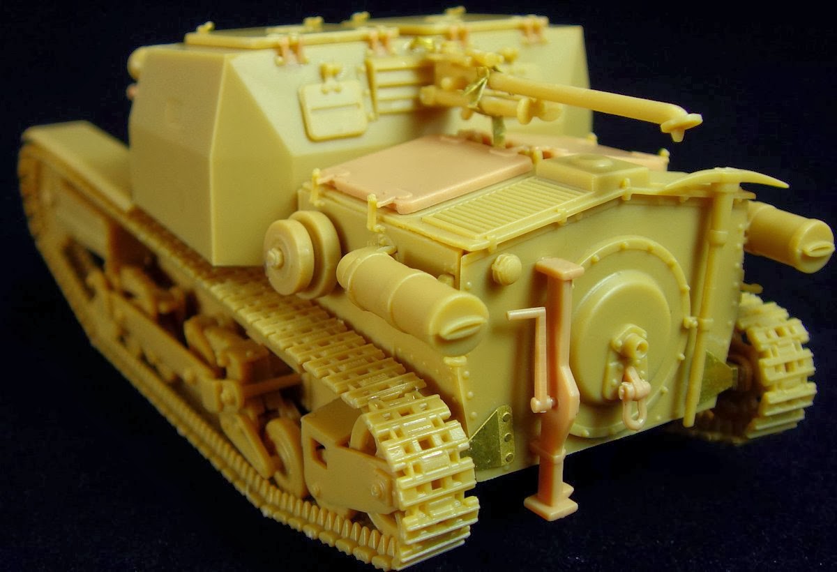 The Modelling News Bronco make tracks and four other kits up for us to show you their quality