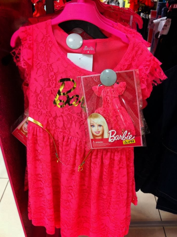 C&A - Agora sua pequena pode se vestir igual à Barbie: a C&A é a