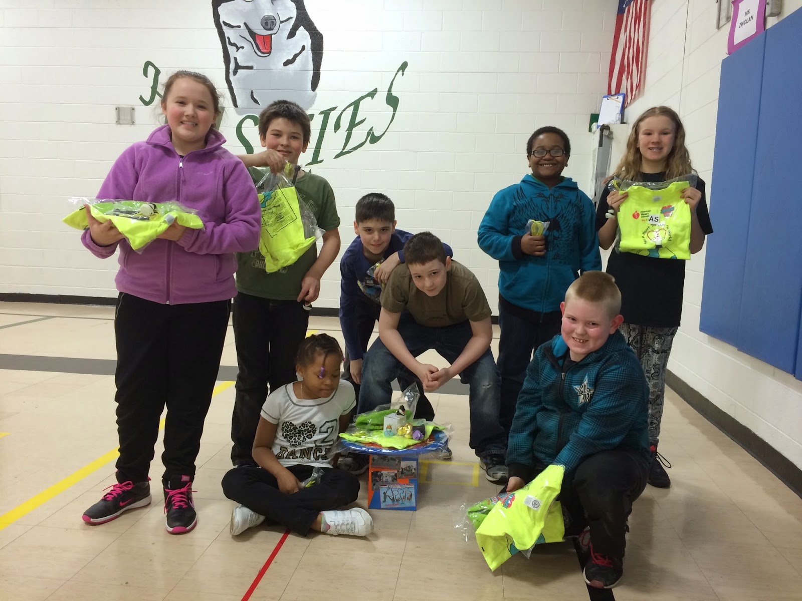 Talking Taylor Schools HOLLAND ELEMENTARY SCHOOL Children raise money