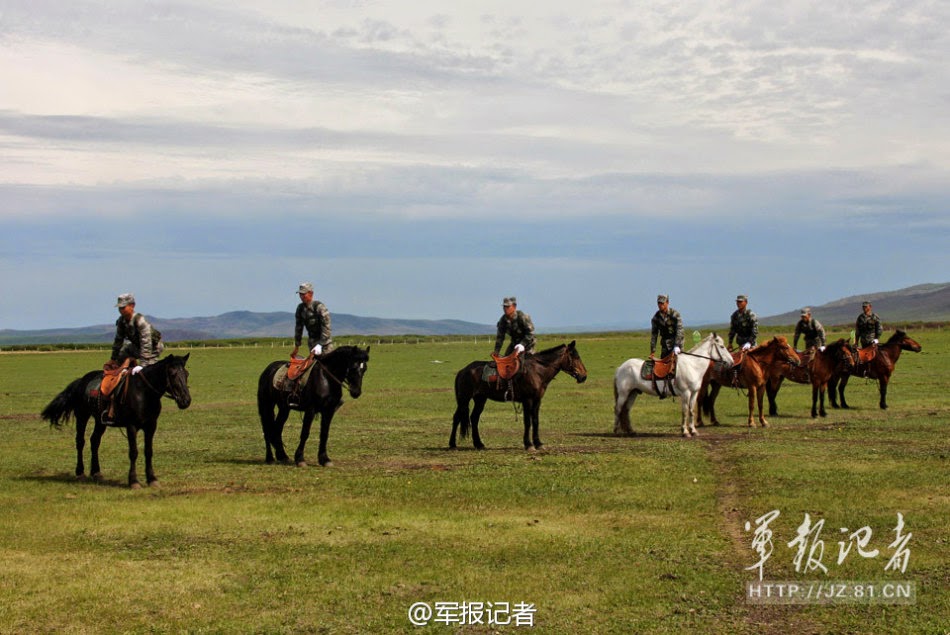 People%27s%2BLiberation%2BArmy%2Bcavalry%2Bhorses%2Blie%2Bdown%2Bwhile%2Btaking%2Benemy%2Bfire%2B5.jpg