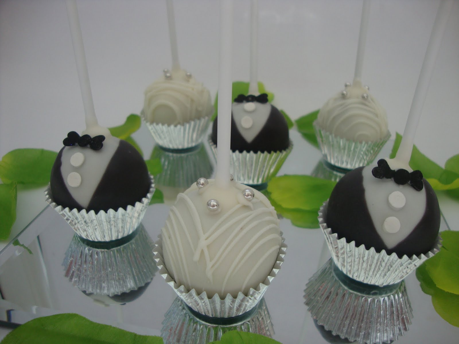 Popits Cake Pops Wedding Cake Pops