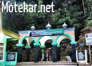 Gerbang goa pamijahan Gerbang goa pamijahan
