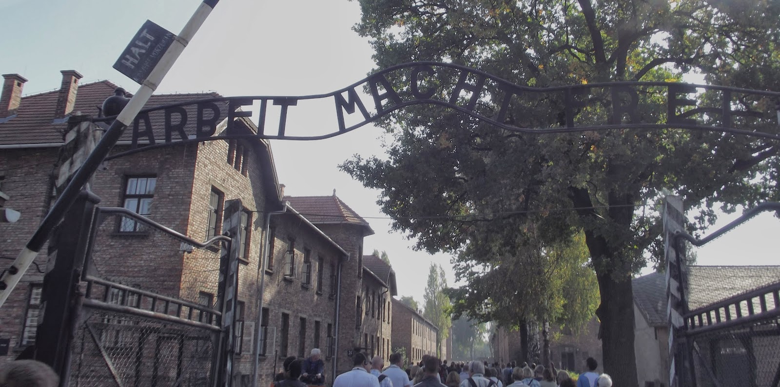 Auschwitz - Arbeit Macht Frei Auschwitz - Arbeit Macht Frei